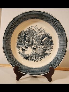 Vintage Royal China Jeannette "Early Winter" Pie Plate Dish 10" Currier & Ives
